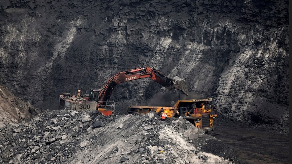 In a sharp turnaround for American power markets, the US recorded one of its largest year-over-year energy reversals in 2025 as coal consumption surged 10%. In a sharp turnaround for American power markets, the US recorded one of its largest year-over-year energy reversals in 2025 as coal consumption surged 10%.