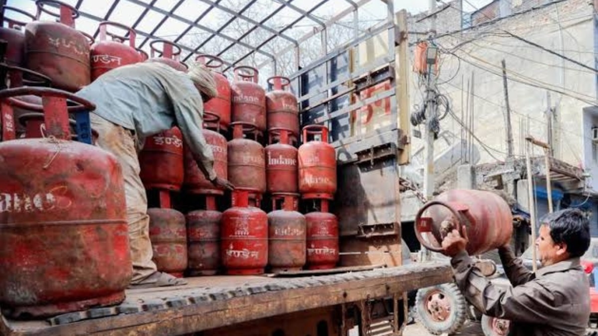 LPG, CNG, PNG prices today, August 10: Check latest rates in Delhi, Mumbai, Gurugram, other cities