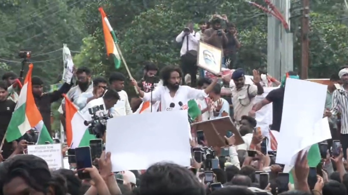 JPSC exam row deepens: Ex-chairperson arrested, students threaten to intensify protest