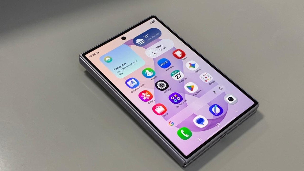Samsung Galaxy Z Fold 8