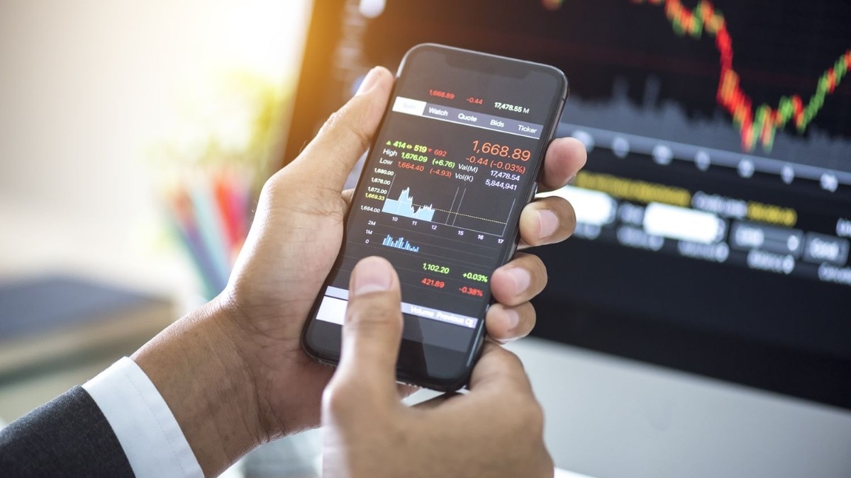 Market reflects a degree of apprehension following the implementation of the new CAS mechanism for closing price determination.