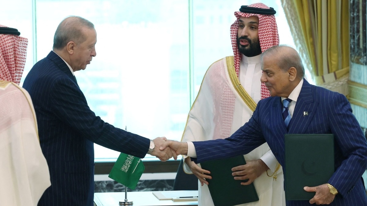 'Saudis are disappointed': Israeli expert explains why Riyadh turned to Pakistan, Turkey