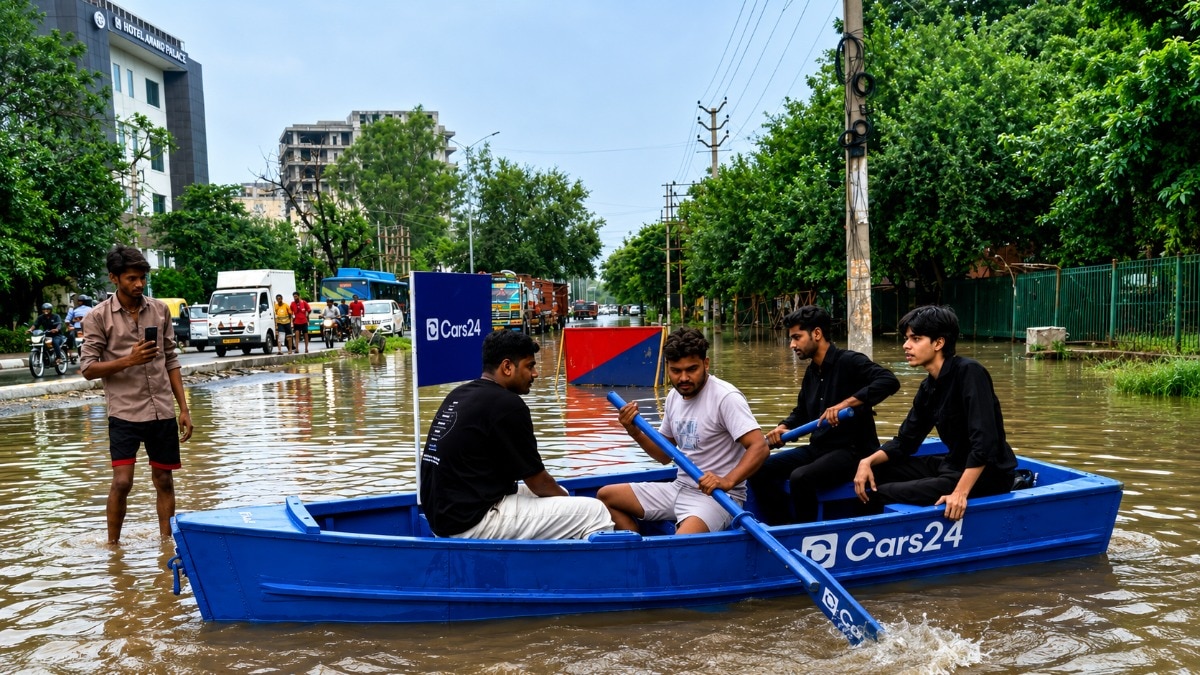 A quirky marketing stunt by used-car platform Cars24