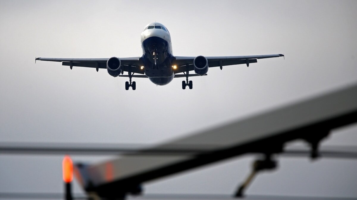 Indian airlines cut capacity as Air India, SpiceJet shrink seats