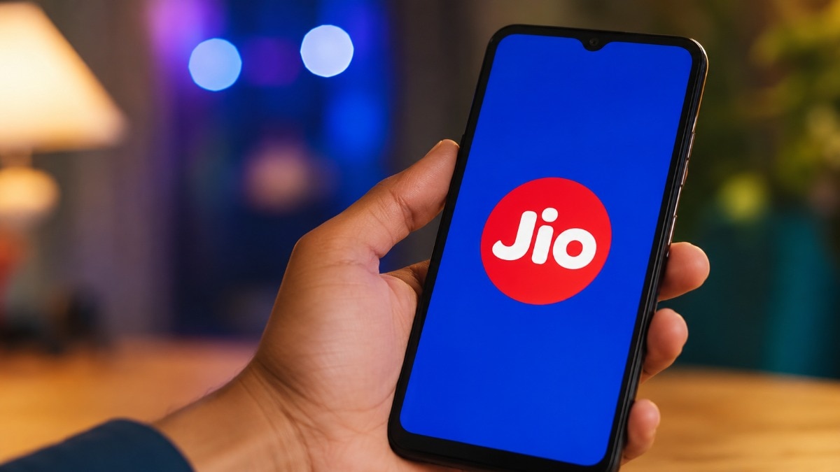 Jio ₹299 plan stays, but ₹300 Prime membership locks its price for 1 year 