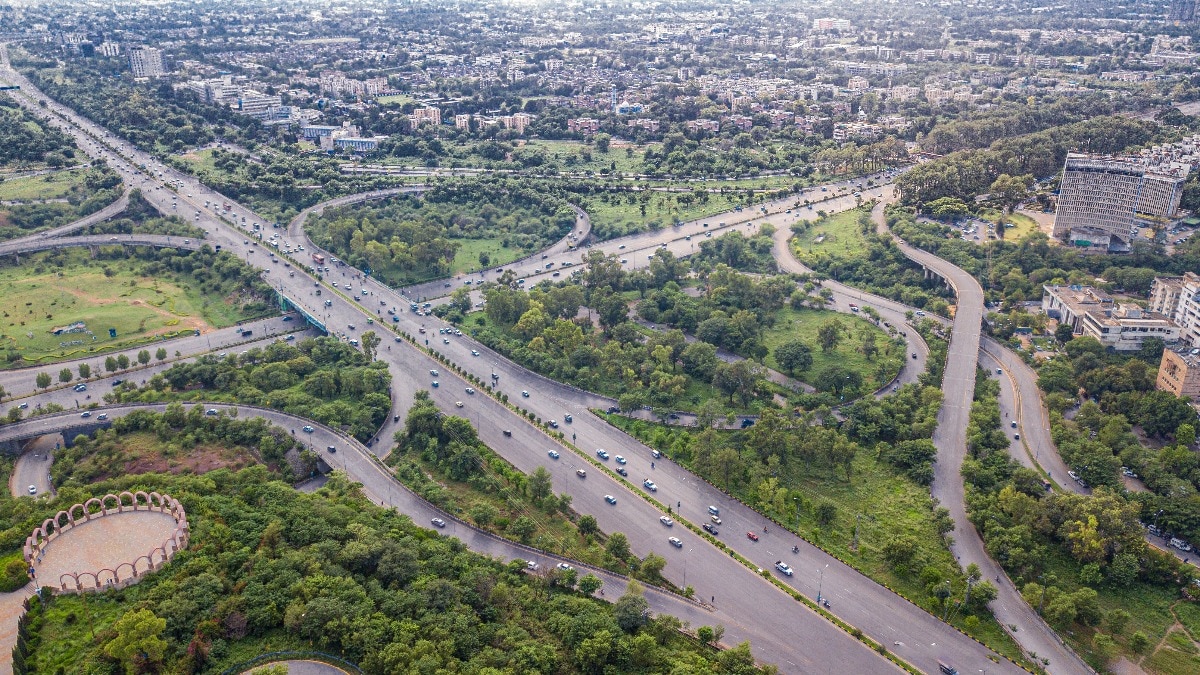 New 74-km road to connect Noida airport with Ganga Expressway via Yamuna Expressway