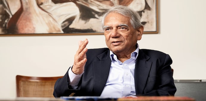 EAC-PM's Rakesh Mohan on why better labour regulations are required for higher productivity EAC-PM's Rakesh Mohan on why better labour regulations are required for higher productivity