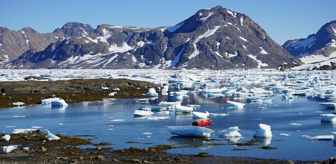 The concern is that Greenland’s ice loss is not a one-off event. The concern is that Greenland’s ice loss is not a one-off event.