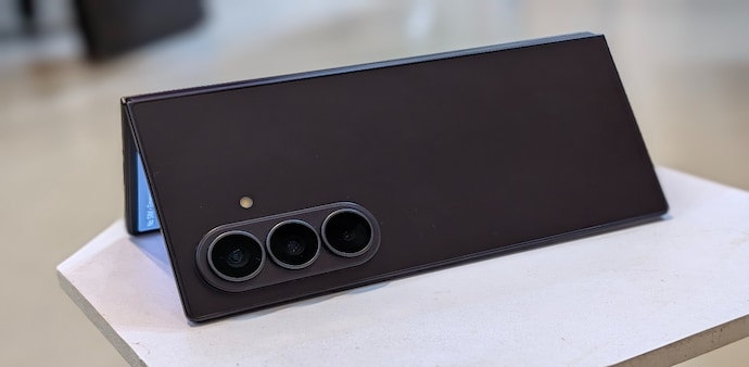 Samsung Galaxy Z Fold 8 Ultra review Samsung Galaxy Z Fold 8 Ultra review