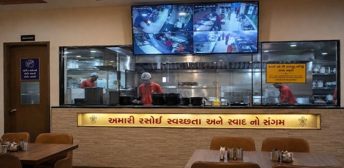 Ahmedabad’s latest move to bring greater transparency to restaurant kitchens Ahmedabad’s latest move to bring greater transparency to restaurant kitchens