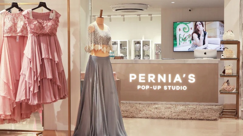 Pernia's Pop Up studio