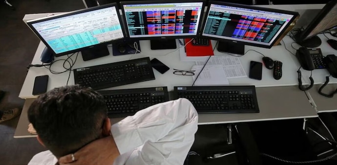 Prudential Corporation Holdings Limited, one of the promoters of the company, will sell 2 per cent stake o meet minimum public shareholding norms. Prudential Corporation Holdings Limited, one of the promoters of the company, will sell 2 per cent stake o meet minimum public shareholding norms.