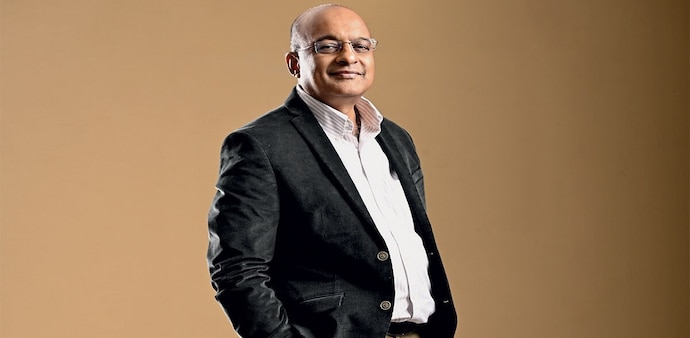 Sashidhar Jagdishan’s exit puts the spotlight on the process of choosing the next leader of one of India’s biggest private-sector lenders. Sashidhar Jagdishan’s exit puts the spotlight on the process of choosing the next leader of one of India’s biggest private-sector lenders.