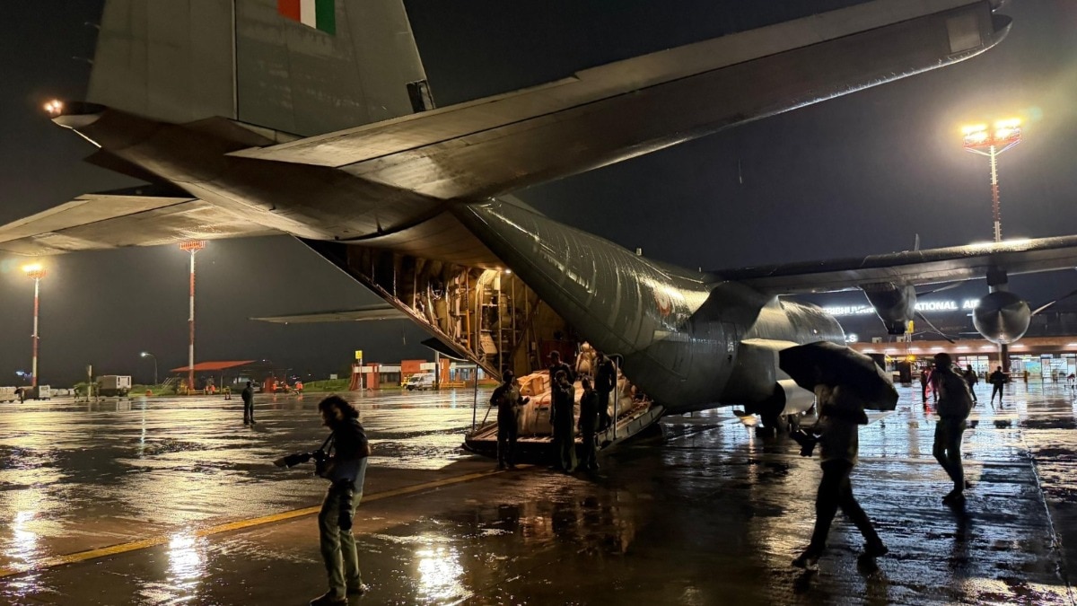 The 4th flight carrying 11 tonnes of relief assistance landed in Nepal