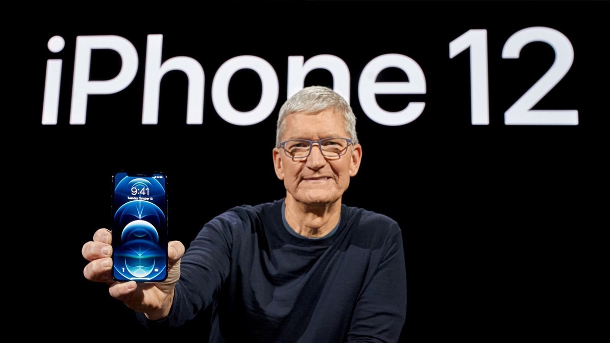 Tim Cook, Apple executive chairman