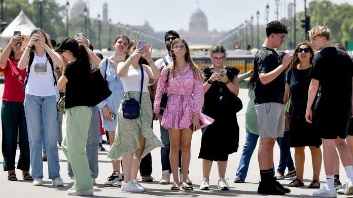 India struggles to attract foreign tourists as arrivals fall 8% (Image: ANI)
