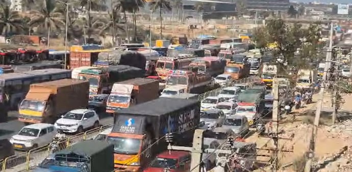 The Double-Decker Flyover between Silk Board and Ragigudda will prohibit heavy goods vehicles at all hours from September 4. The Double-Decker Flyover between Silk Board and Ragigudda will prohibit heavy goods vehicles at all hours from September 4.