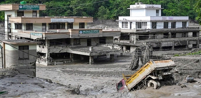 Nepal flash floods: Districts in the Himalayan country inundated Nepal flash floods: Districts in the Himalayan country inundated