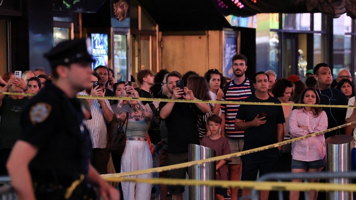 A man and a woman were stabbed within a gap of 20 seconds at New York's Times Square.
