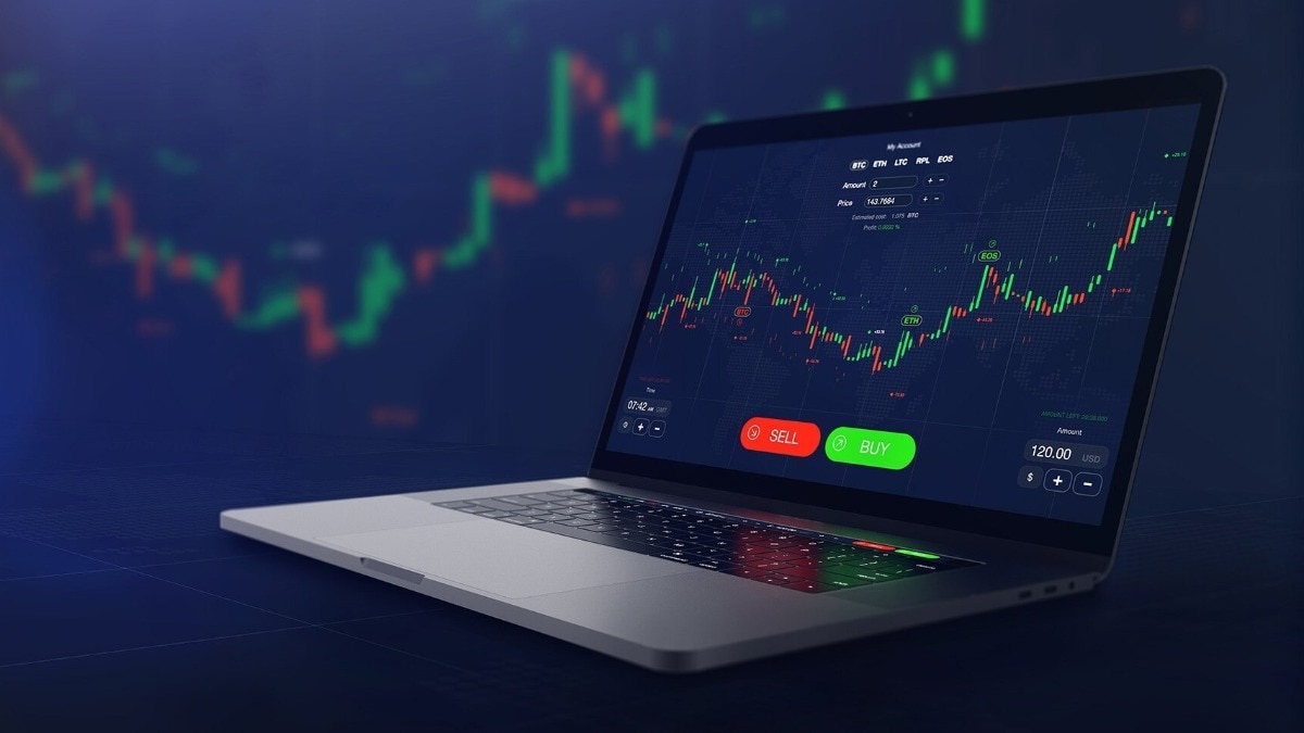 MCX at current market price has already witnessed a 100 per cent retracement rally from its weekly low, indicating strong momentum, said the analyst.