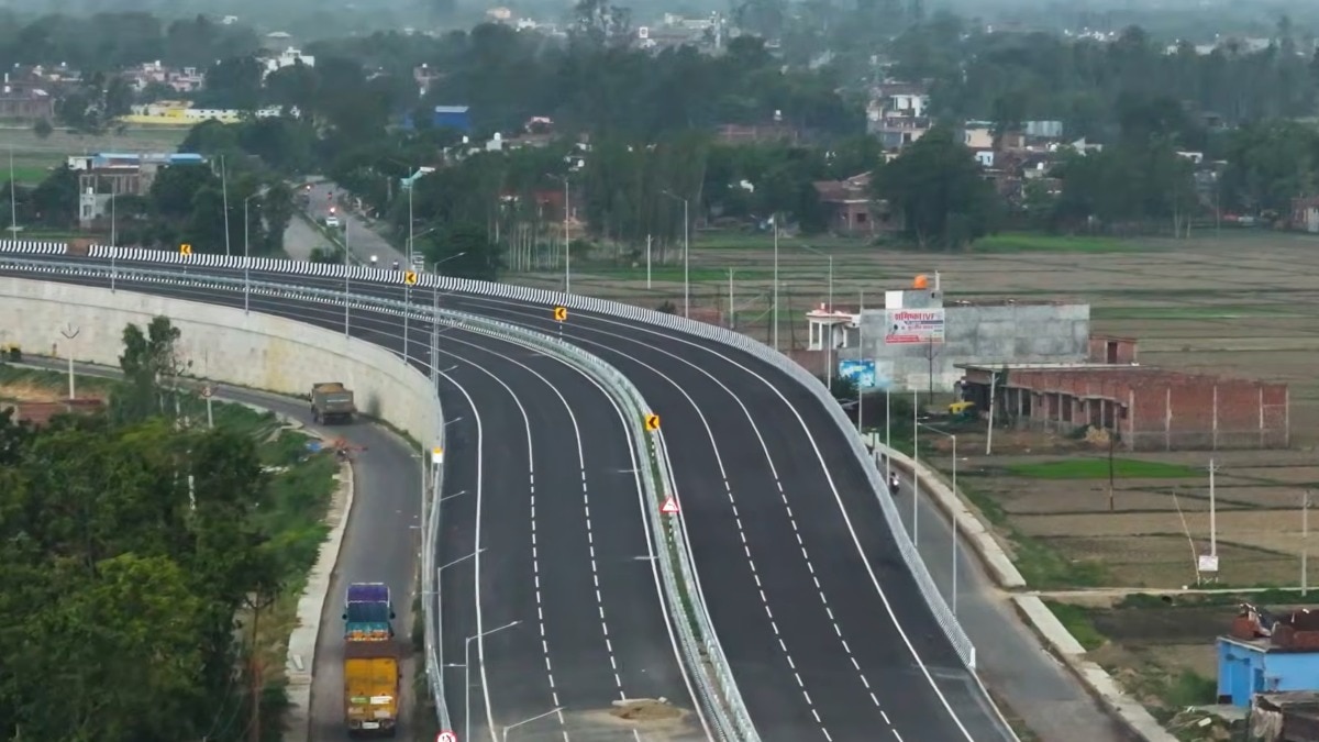 Four-laning of a 31.2-kilometre stretch of National Highway-327 connecting Bagdogra, Panitanki, Kharibari and Gagalia in West Bengal