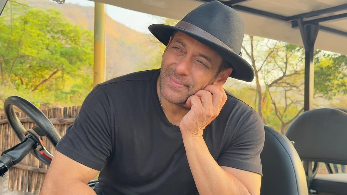 Salman topped off his playful post by putting a fresh spin on his viral phrase, signing off with "it's done sis" instead of his usual "it's done, bro". 