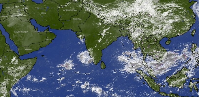 The Indian Ocean is the world’s third-largest ocean, covering about 27 million square miles and accounting for roughly 20% of the world’s ocean surface. The Indian Ocean is the world’s third-largest ocean, covering about 27 million square miles and accounting for roughly 20% of the world’s ocean surface.
