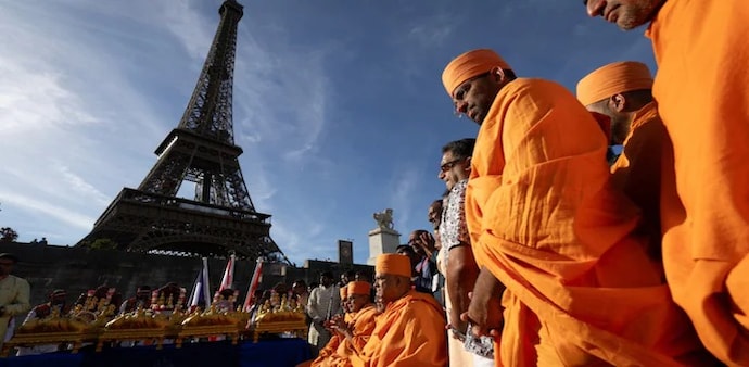 The incident took place during a visit by about 100 people linked to BAPS, who were in France for celebrations tied to the inauguration of a Hindu temple near Paris The incident took place during a visit by about 100 people linked to BAPS, who were in France for celebrations tied to the inauguration of a Hindu temple near Paris
