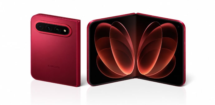 Xiaomi 18 Fold brings a wide design, an XRing O3 chip, and a cherry red finish to foldables. Xiaomi 18 Fold brings a wide design, an XRing O3 chip, and a cherry red finish to foldables.