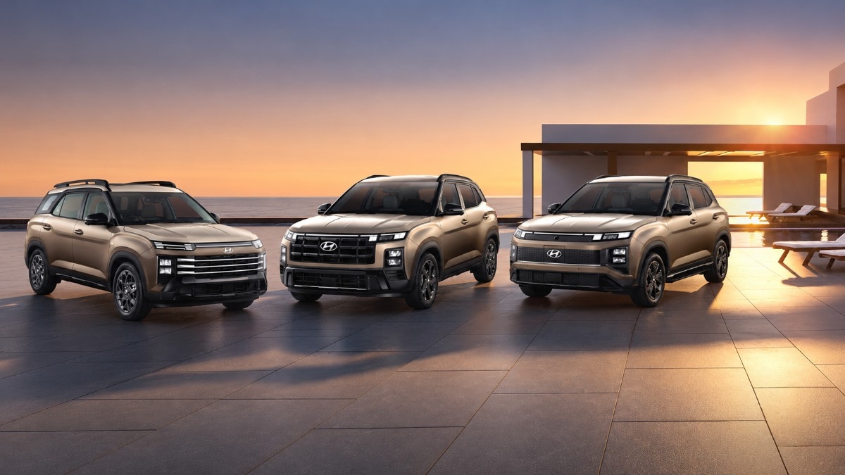 The Alcazar Lounge Edition starts at ₹21.81 lakh and is offered exclusively in the 1.5-litre diesel automatic configuration.