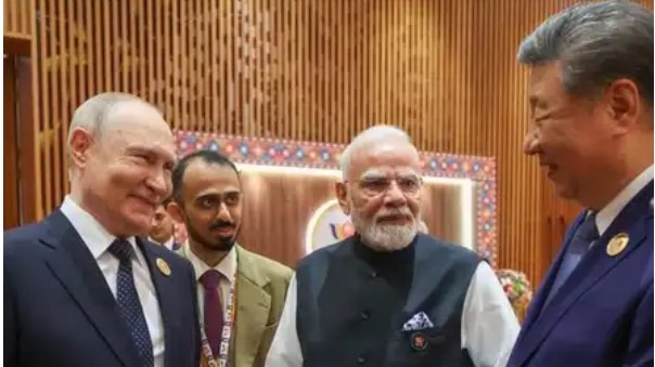 PM Narendra Modi with Chinese President Xi Jinping, Russian President Vladimir Putin and other world leaders at the BRICS Summit in New Delhi.