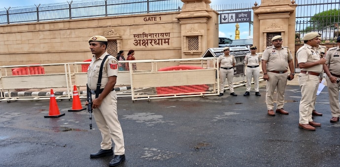 Security arrangement at Swaminarayan Akshardham temple Security arrangement at Swaminarayan Akshardham temple