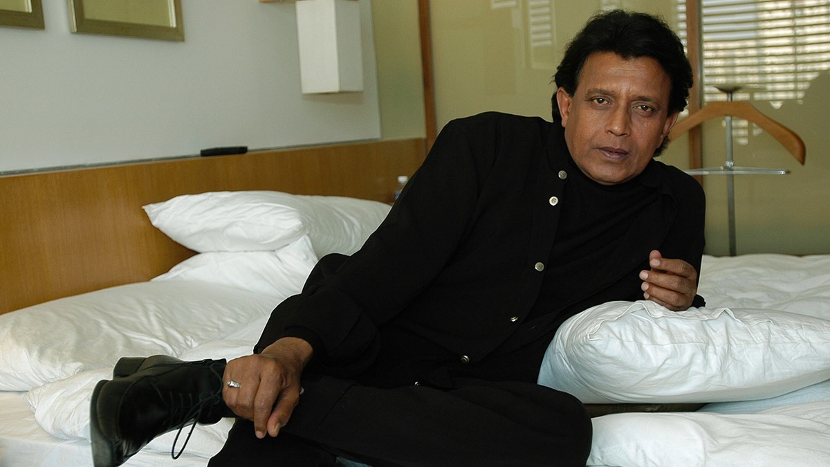 The bungalow has reportedly been named “Mimoh Cottage” after Mithun’s eldest son. It is surrounded by greenery and also provides space for the family’s pets.