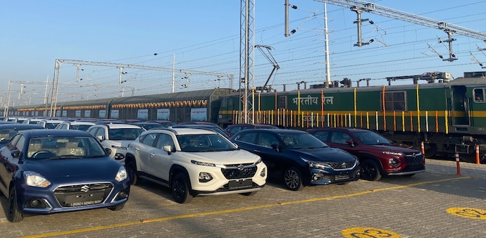 Around 7.9 lakh vehicles were dispatched via the Gujarat railway siding while the Manesar railway siding contributed to around 2.1 lakh vehicles. Around 7.9 lakh vehicles were dispatched via the Gujarat railway siding while the Manesar railway siding contributed to around 2.1 lakh vehicles.