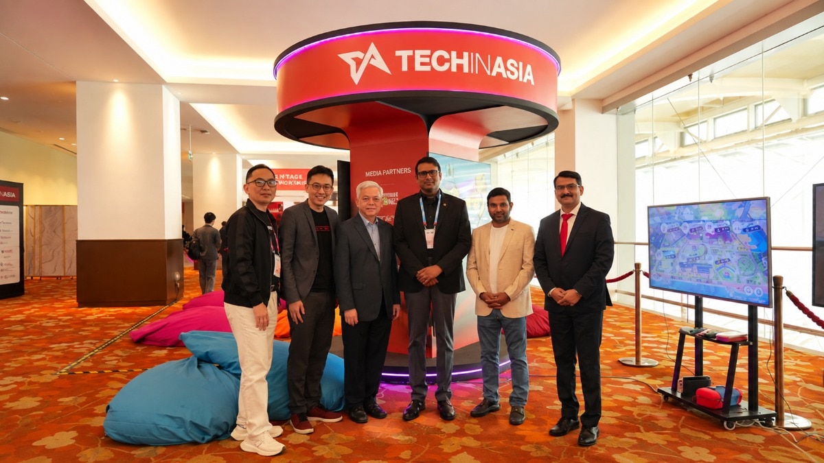 Maharashtra delegation showcases the state’s AI and startup ecosystem in Singapore.