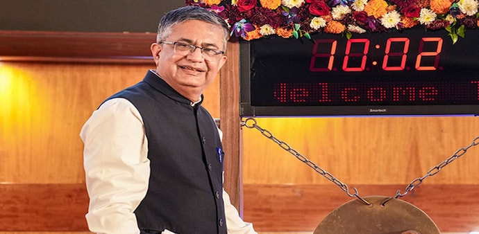 NSE settled at Rs 1,818 on listing day, up 1.85 per cent over its issue price of Rs 1,785. With its listing, it became the second most-valued Asian stock exchange. NSE settled at Rs 1,818 on listing day, up 1.85 per cent over its issue price of Rs 1,785. With its listing, it became the second most-valued Asian stock exchange.