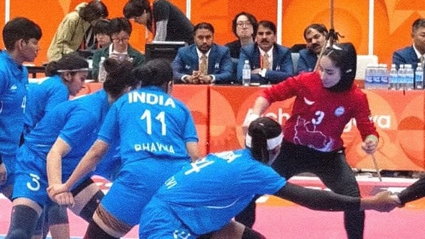 India's latest women's gold came after a close and hard-fought final against Iran, with a 22-16 half-time advantage proving decisive in a 37-34 win.