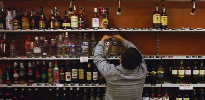 The new Delhi liquor policy may be rolled out in October The new Delhi liquor policy may be rolled out in October