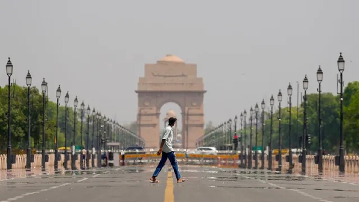 Signs of an early winter? Delhi experiences coldest September temperature in 18 years