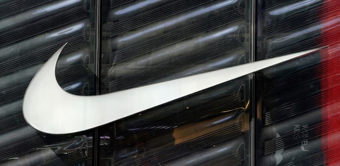 Nike logo Nike logo