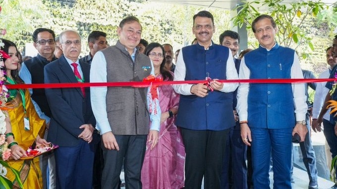 Devendra Fadnavis on Friday inaugurated the Dharavi Experience Centre
