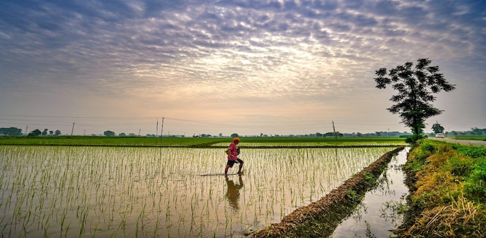 The four-month southwest monsoon season ended with a cumulative rainfall deficit of nearly 13% against the long-period average, making it the driest monsoon period in a decade. The four-month southwest monsoon season ended with a cumulative rainfall deficit of nearly 13% against the long-period average, making it the driest monsoon period in a decade.