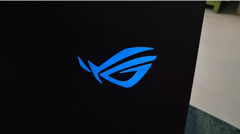 ASUS ROG Strix SCAR 18 (2026) Review