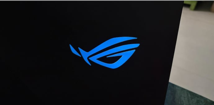ASUS ROG Strix SCAR 18 (2026) Review ASUS ROG Strix SCAR 18 (2026) Review