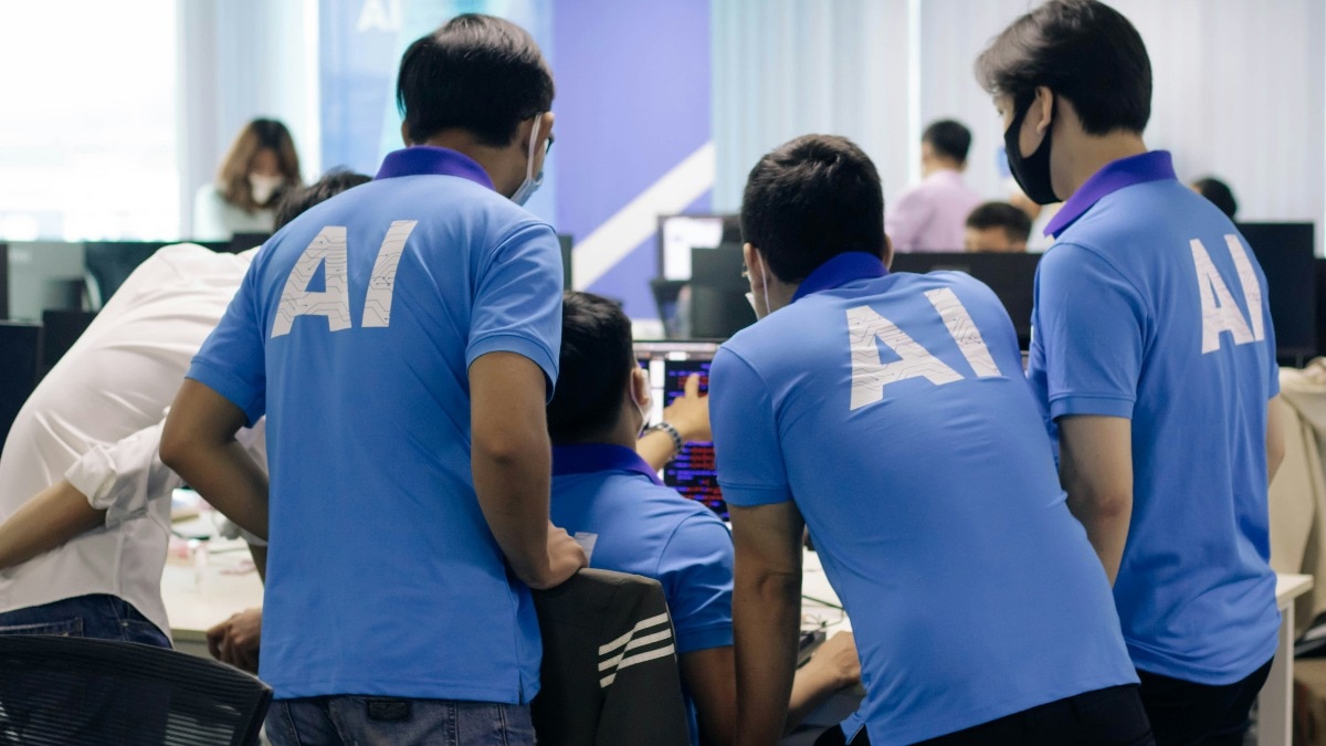 Around 75% of firms in India are still not using artificial intelligence, with AI adoption remaining uneven across the economy : World Bank