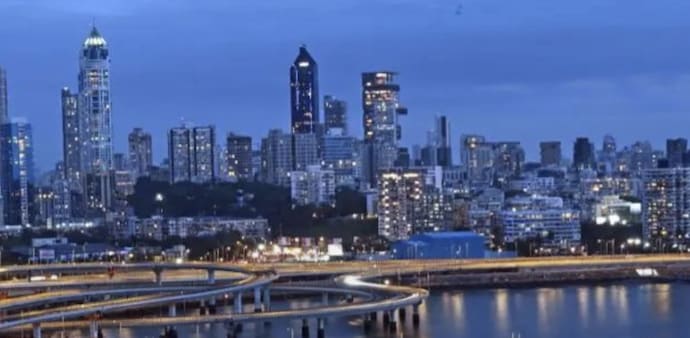 Mumbai's skyline-21st century. Mumbai’s infrastructure-18th century, says Harsh Goenka Mumbai's skyline-21st century. Mumbai’s infrastructure-18th century, says Harsh Goenka
