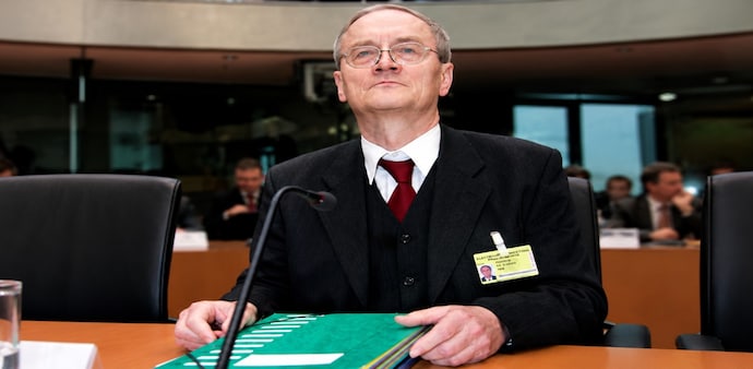 Germany's former intelligence chief August Hanning (Reuters) Germany's former intelligence chief August Hanning (Reuters)