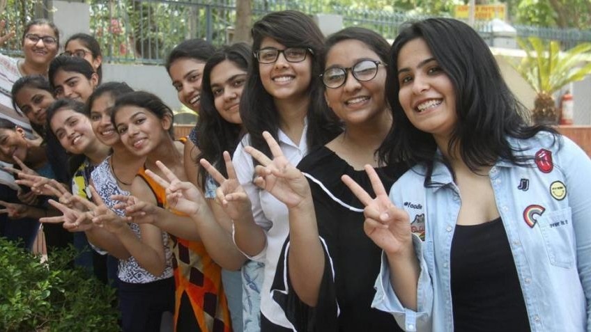 Women have reached their highest qualification rate in six years in JEE Advanced 2026.
