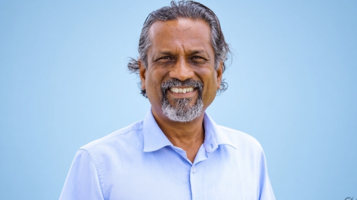 Sridhar Vembu asks Indians in America to return home