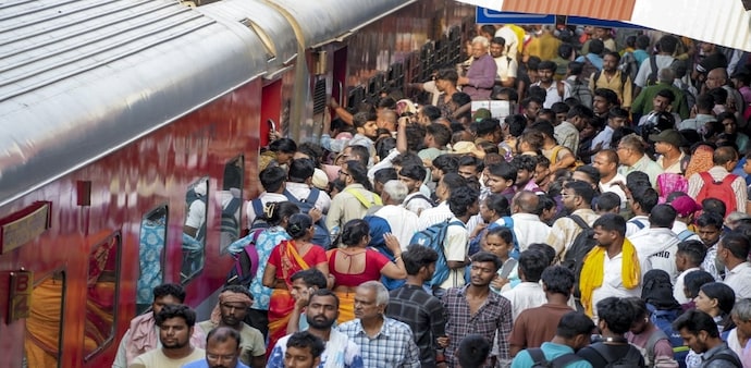 They added that railway officials are in constant contact with law enforcement agencies to monitor the situation. They added that railway officials are in constant contact with law enforcement agencies to monitor the situation.